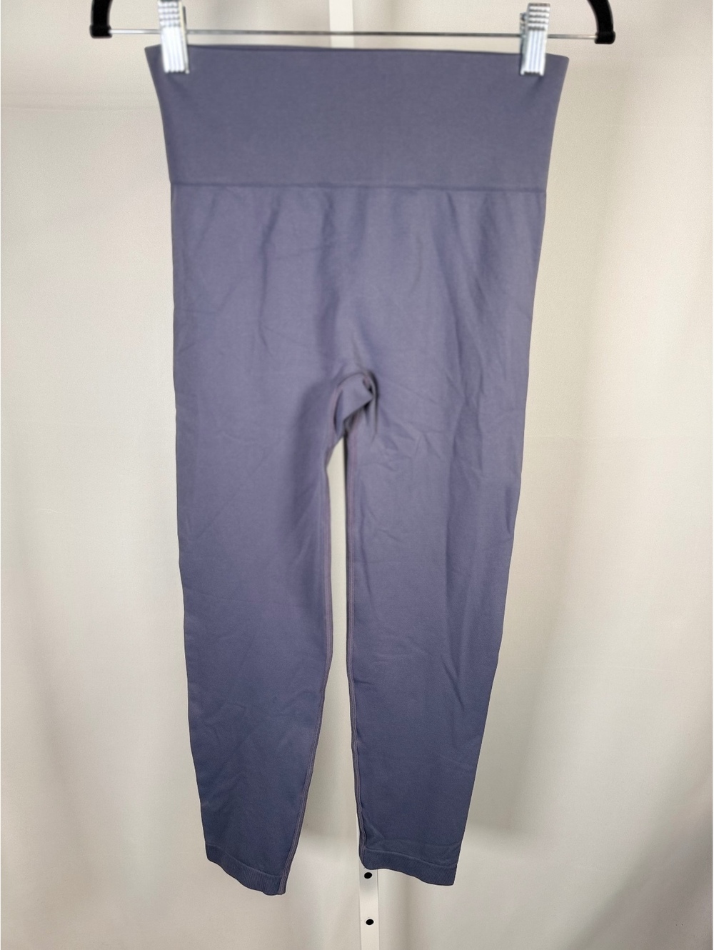 Halara OneForm Seamless Flow High Waisted Ruched Leggings Indigo Size M 7/8 - Picture 3 of 9